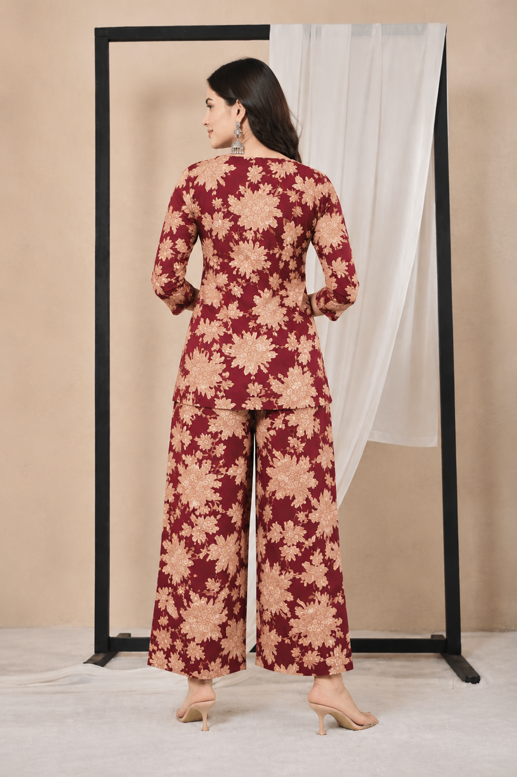 Floral Bloom Printed Short Kurti & Palazzo Cord-Set for Women